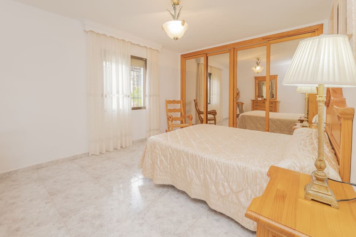 Detached Villa in Las Chapas — photo 10 of 10