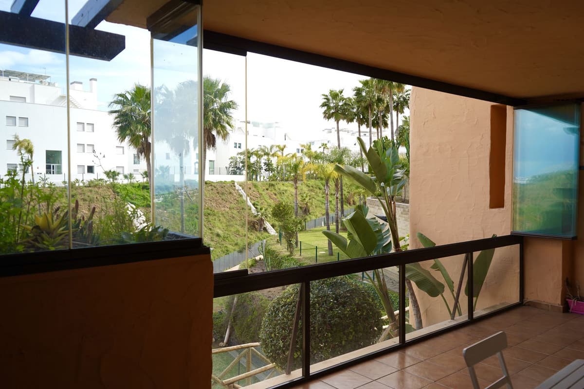 Middle Floor Apartment in Mijas — photo 3 of 10