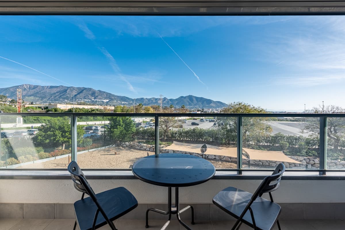 Middle Floor Apartment in Las Lagunas — photo 2 of 10