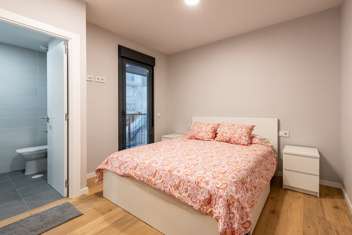 Middle Floor Apartment in Las Lagunas — photo 4 of 10