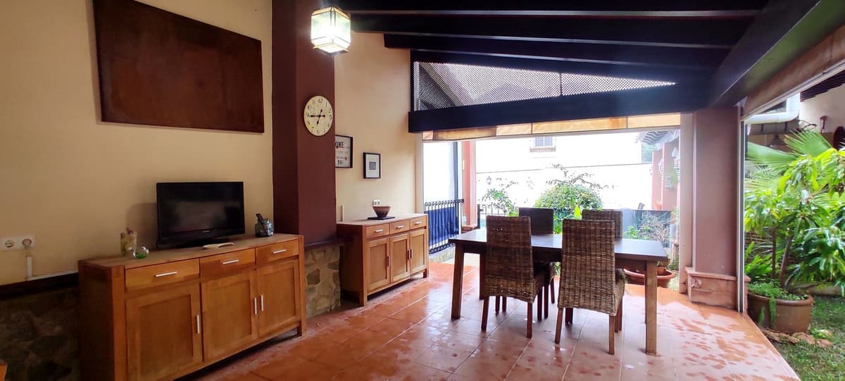 Detached Villa in Alhaurín el Grande — photo 6 of 10