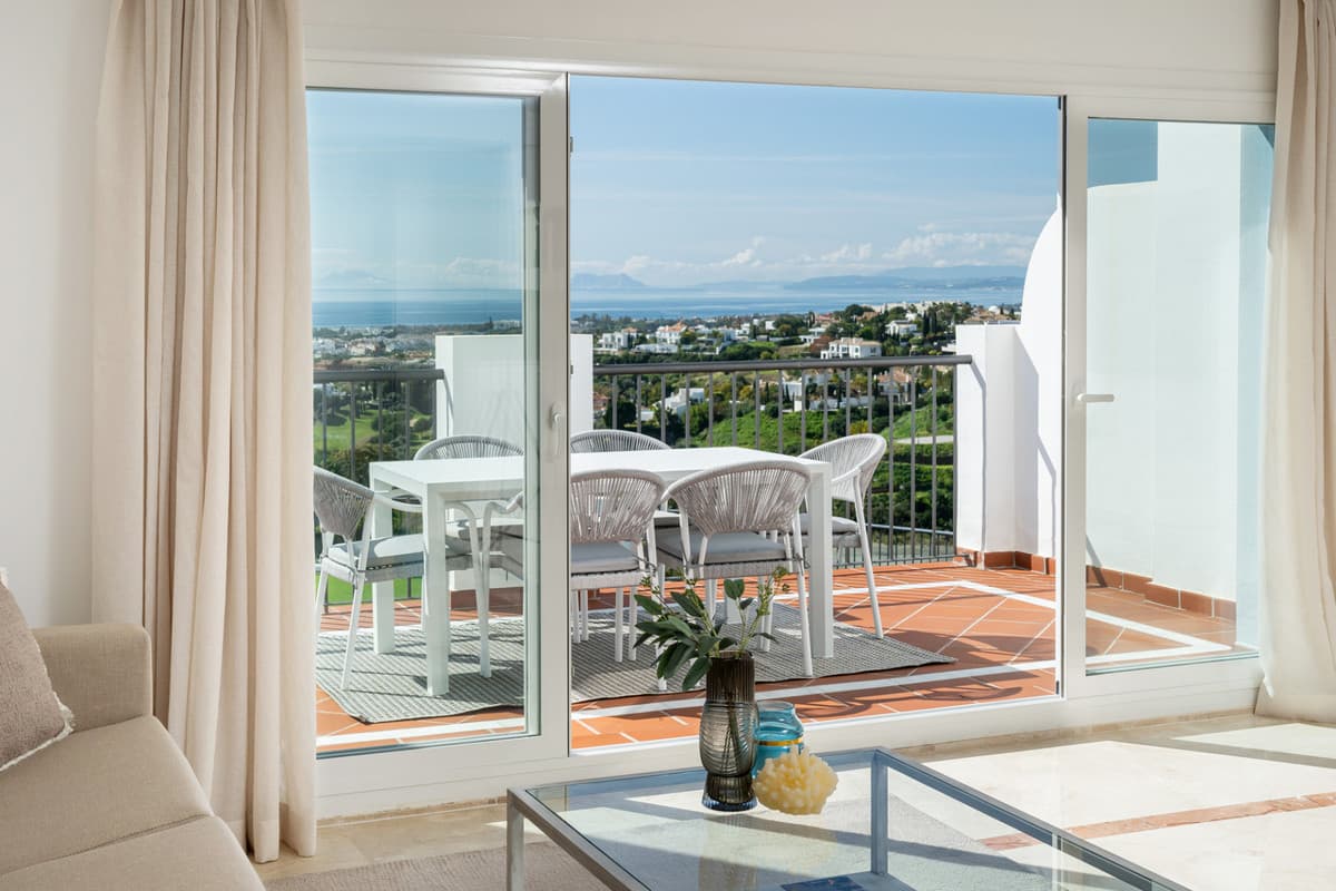 Penthouse Duplex in Benahavís — photo 7 of 10