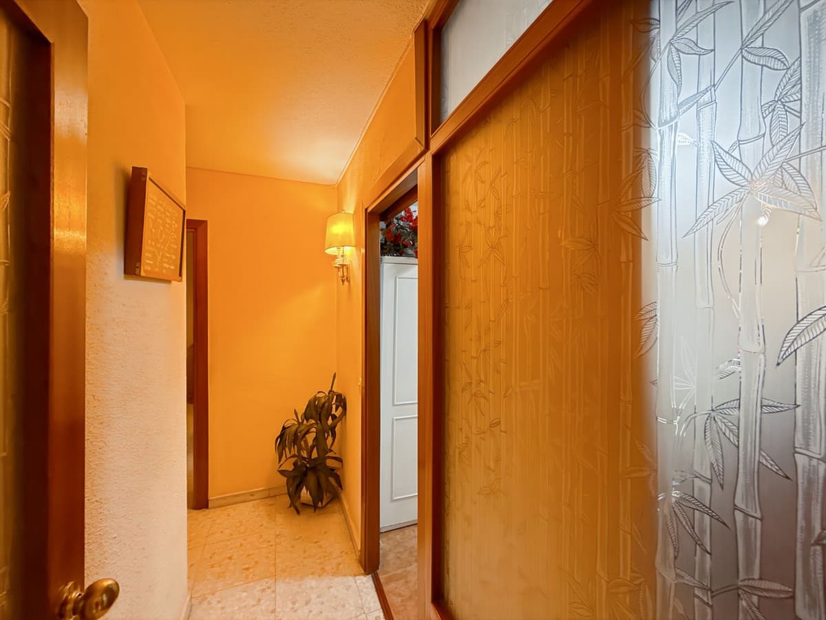 Middle Floor Apartment in Perchel Sur — photo 6 of 10