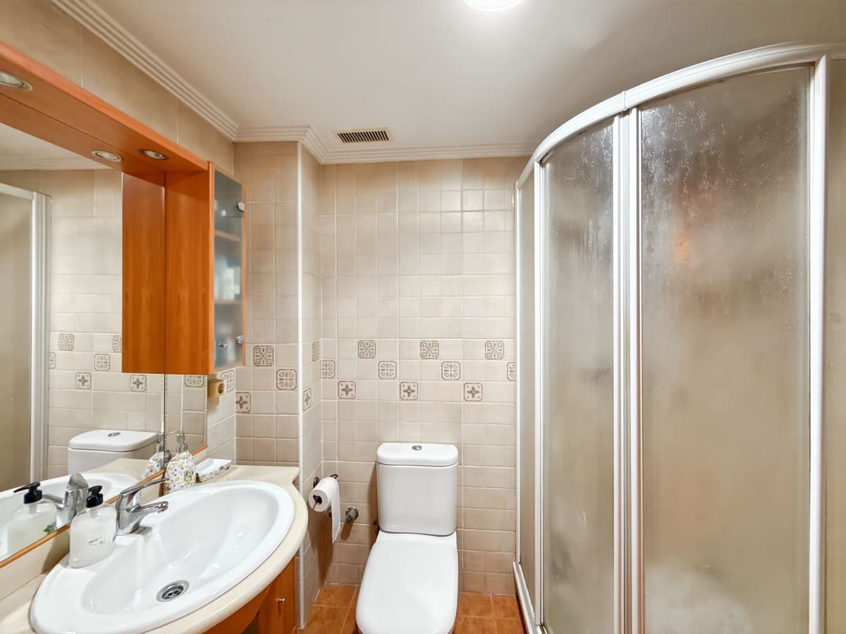 Middle Floor Apartment in Perchel Sur — photo 8 of 10