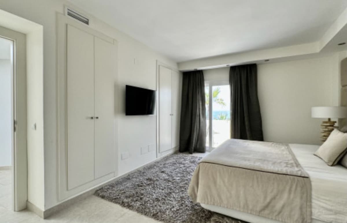 Penthouse in Estepona — photo 10 of 10