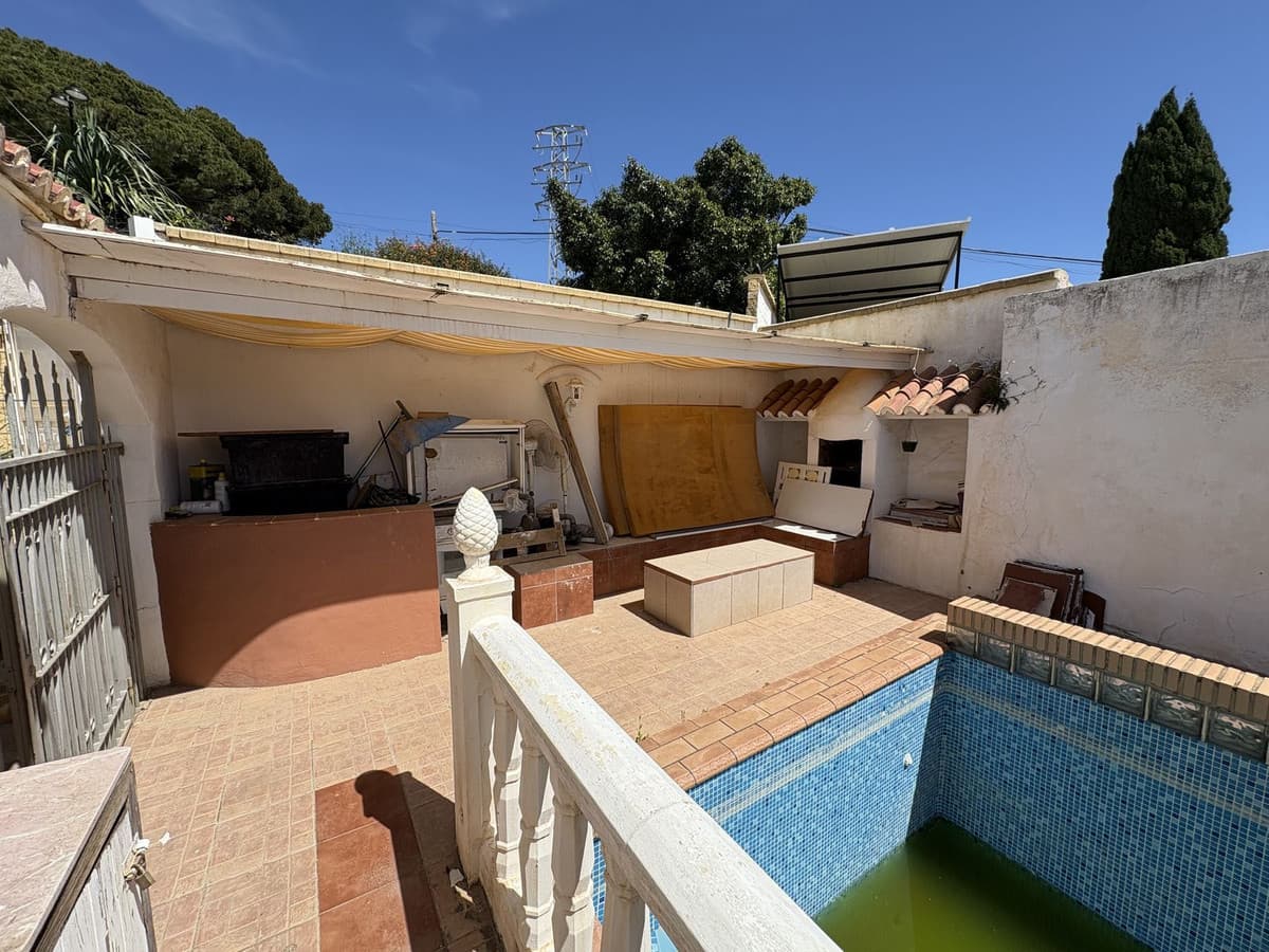 Semi-Detached House in Torreblanca — photo 8 of 10