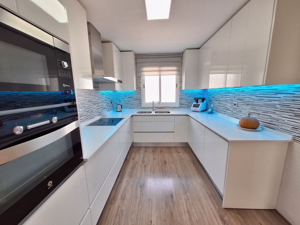 Townhouse in Estepona — photo 4 of 10