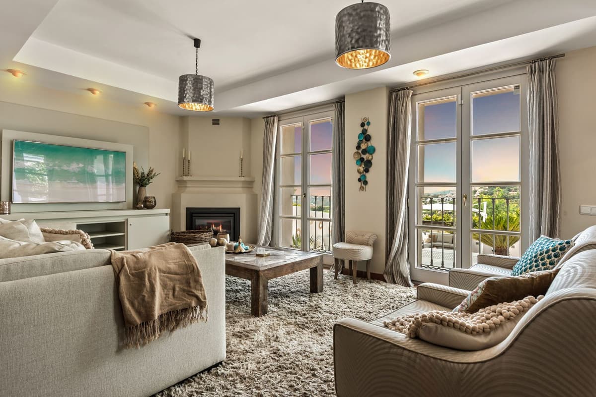 Townhouse in La Heredia — photo 3 of 10