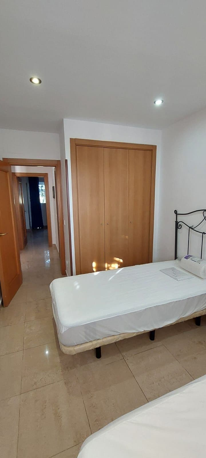 Middle Floor Apartment in Manilva — photo 9 of 10