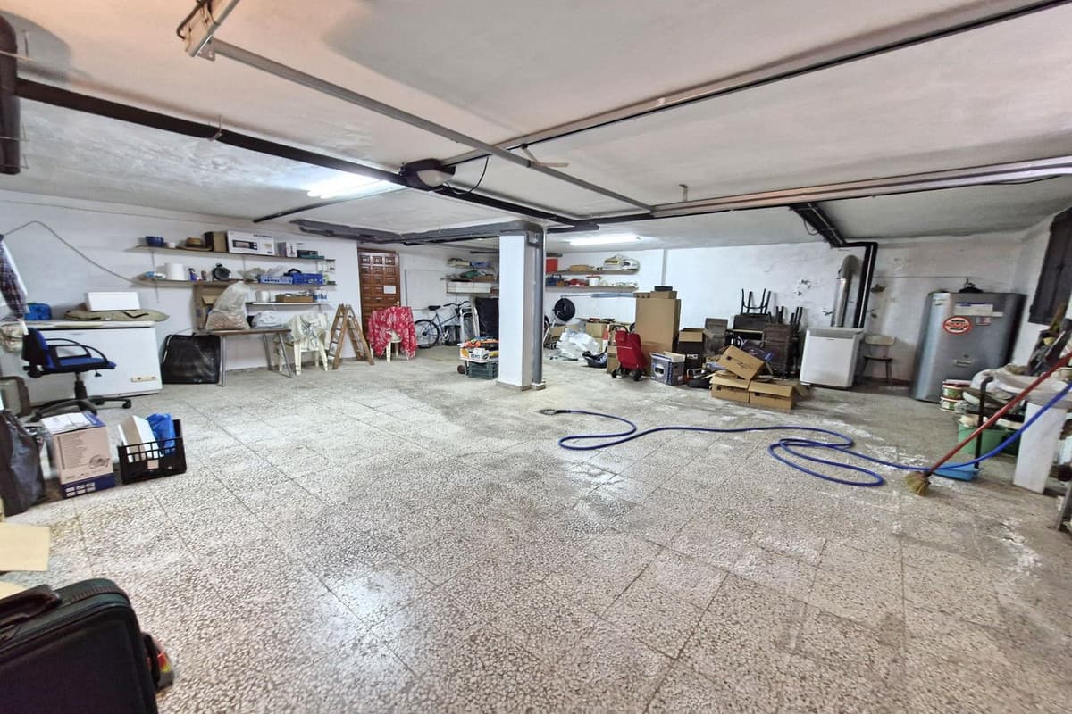 Townhouse in Guaro — photo 5 of 10