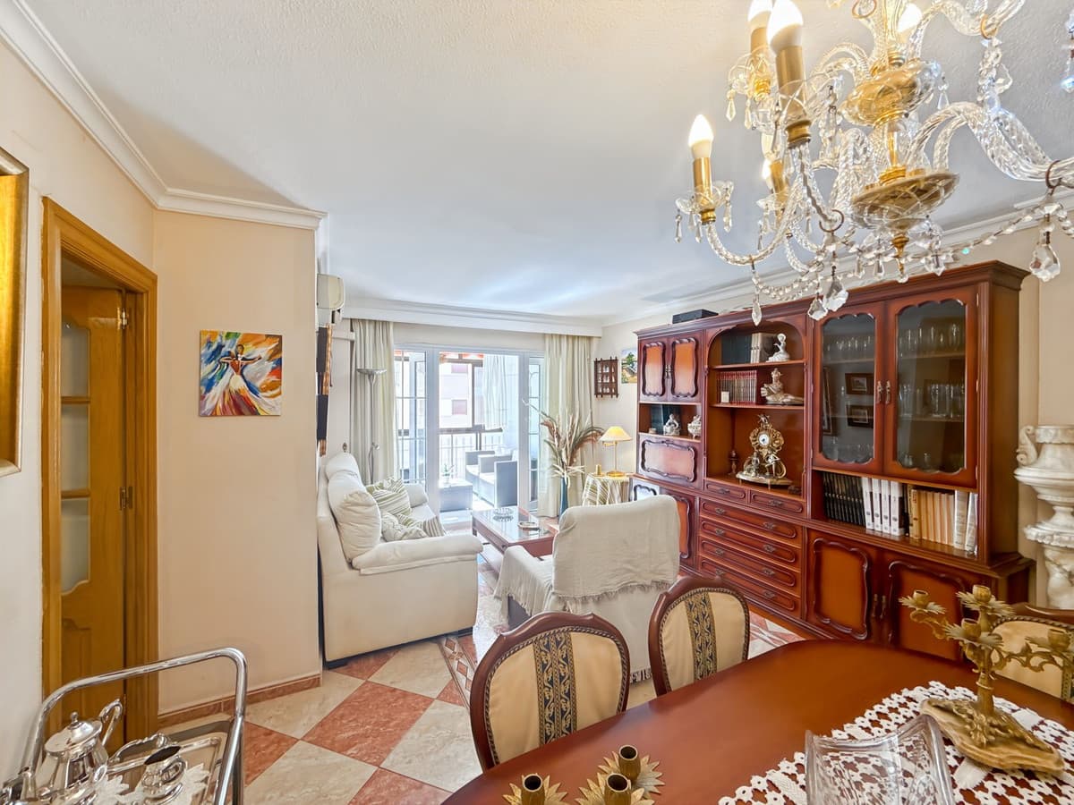 Top Floor Apartment in Perchel Sur — photo 3 of 10