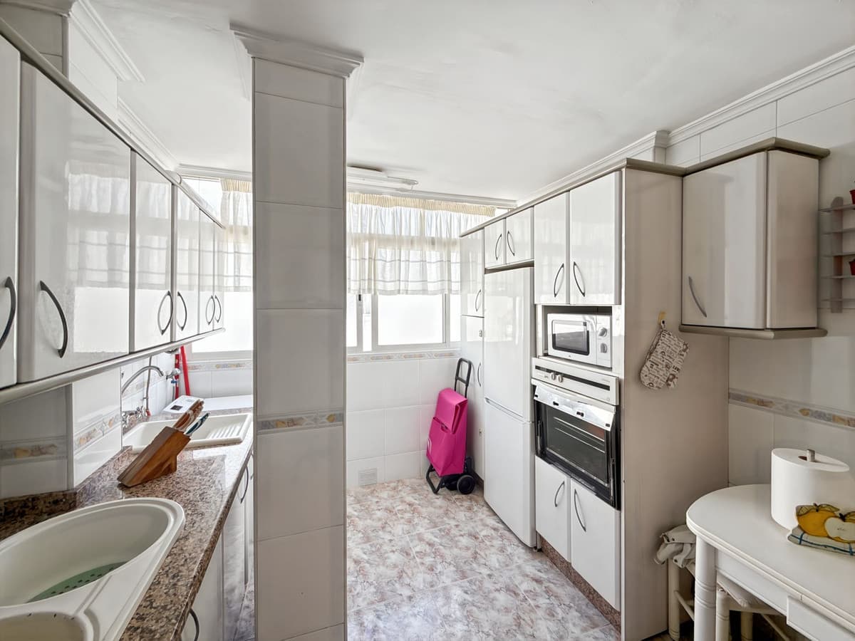 Top Floor Apartment in Perchel Sur — photo 5 of 10