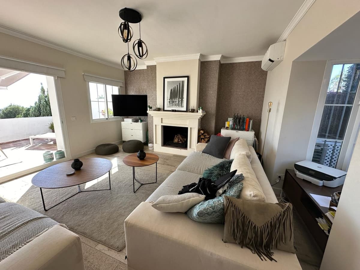 Townhouse in The Golden Mile — photo 7 of 10