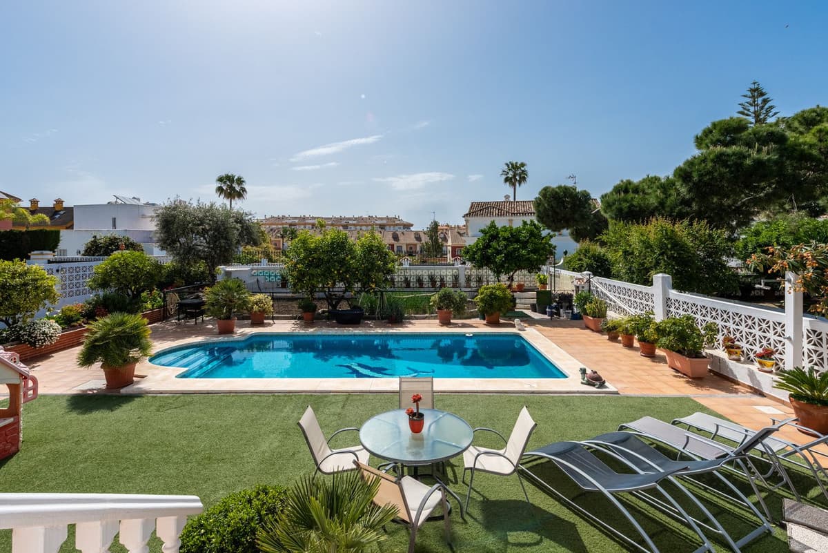Detached Villa in San Pedro de Alcántara — photo 5 of 10