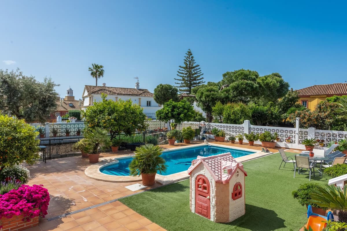 Detached Villa in San Pedro de Alcántara — photo 7 of 10