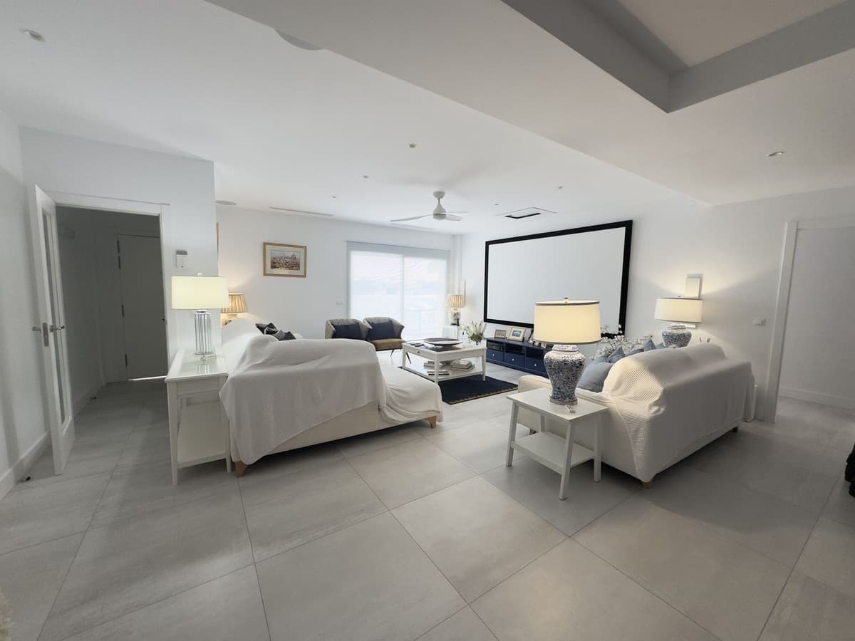 Semi-Detached House in Benalmadena — photo 18 of 20