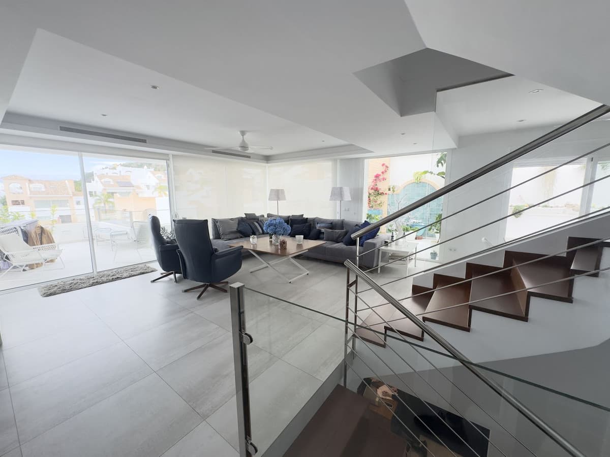 Semi-Detached House in Benalmadena — photo 3 of 20