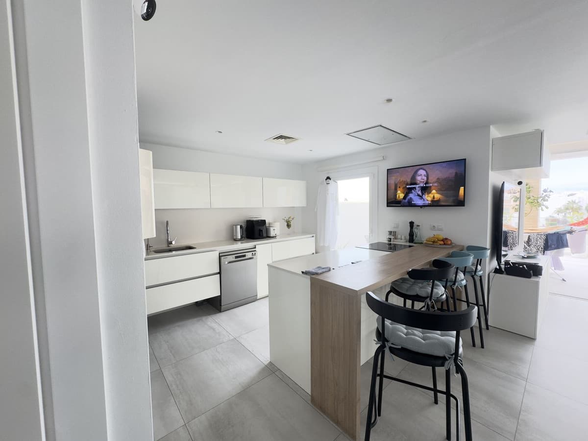 Semi-Detached House in Benalmadena — photo 5 of 20