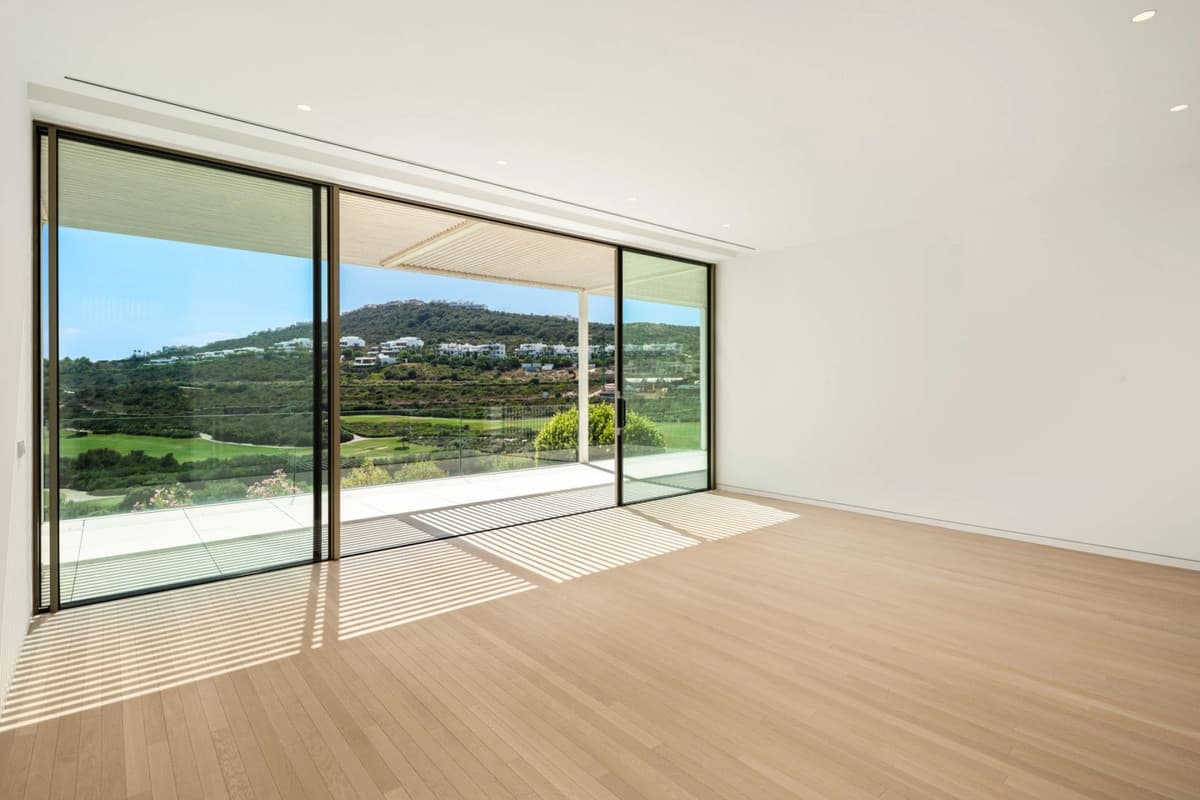 Detached Villa in Casares — photo 6 of 10