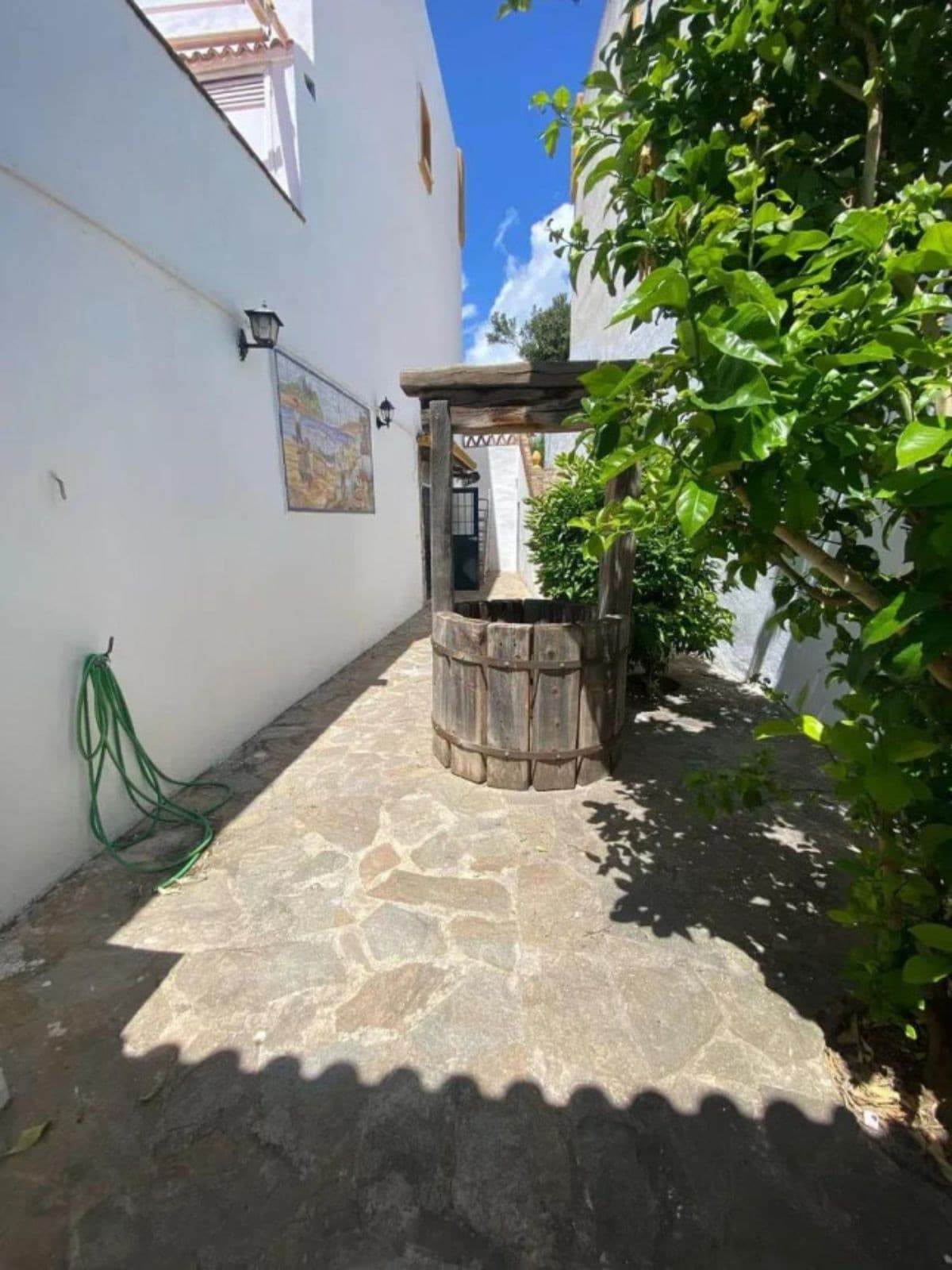 Semi-Detached House in Marbella — photo 5 of 10