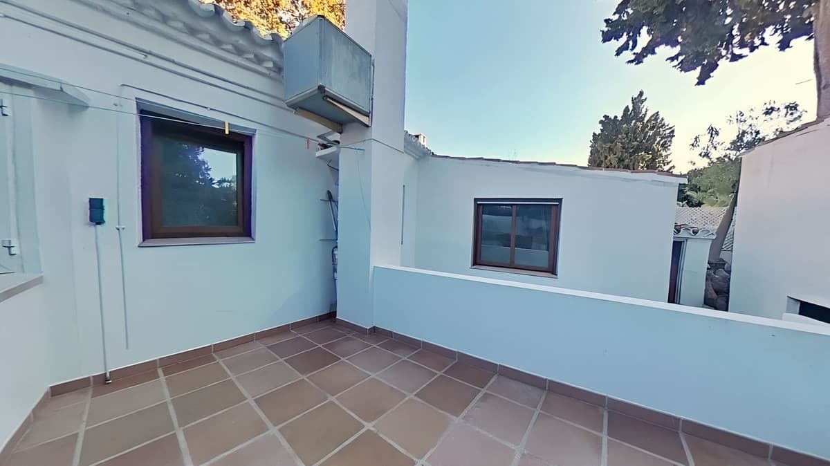 Townhouse in The Golden Mile — photo 5 of 10