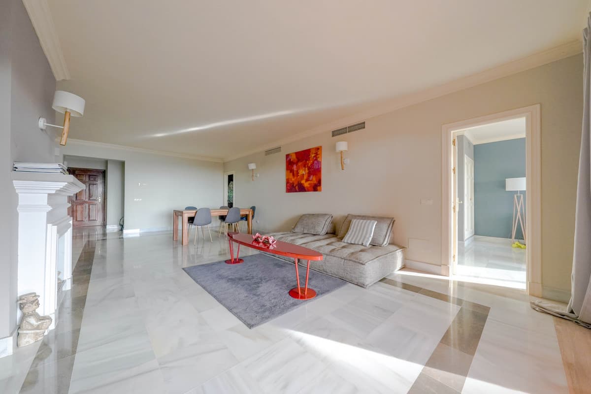 Middle Floor Apartment in Monte Halcones — photo 2 of 10