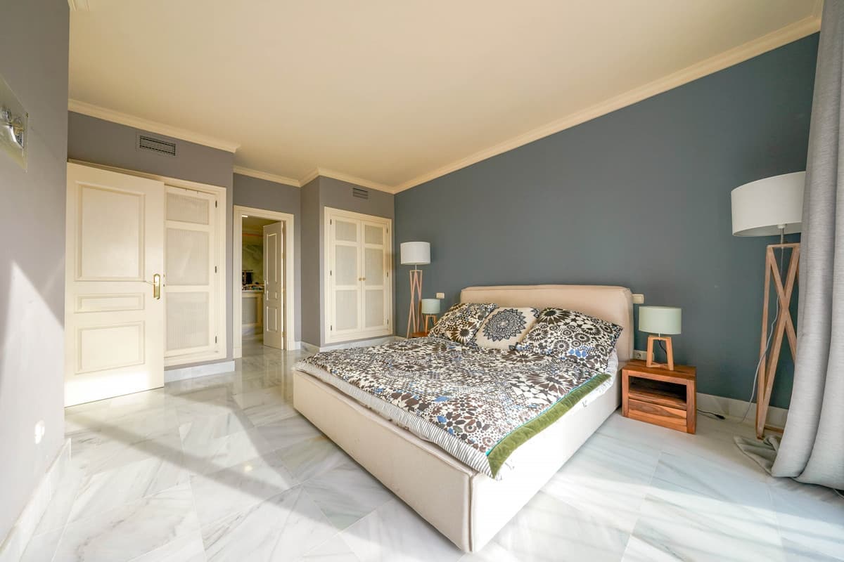 Middle Floor Apartment in Monte Halcones — photo 8 of 10