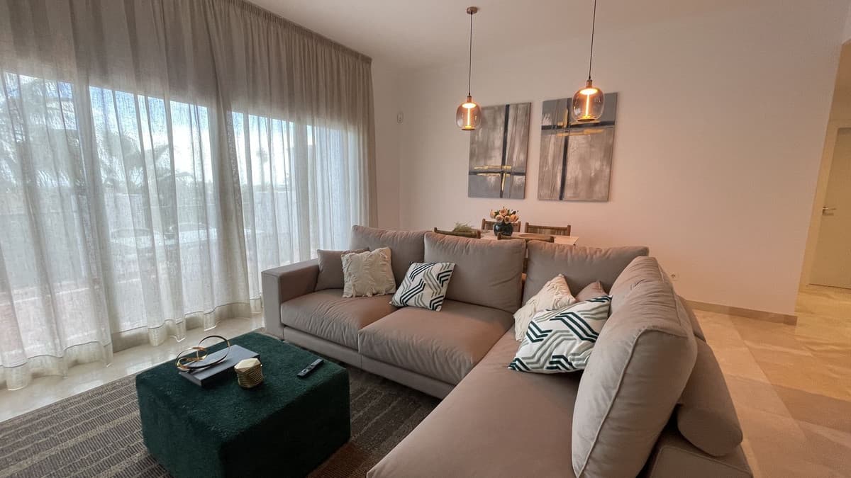 Middle Floor Apartment in El Paraiso — photo 4 of 10