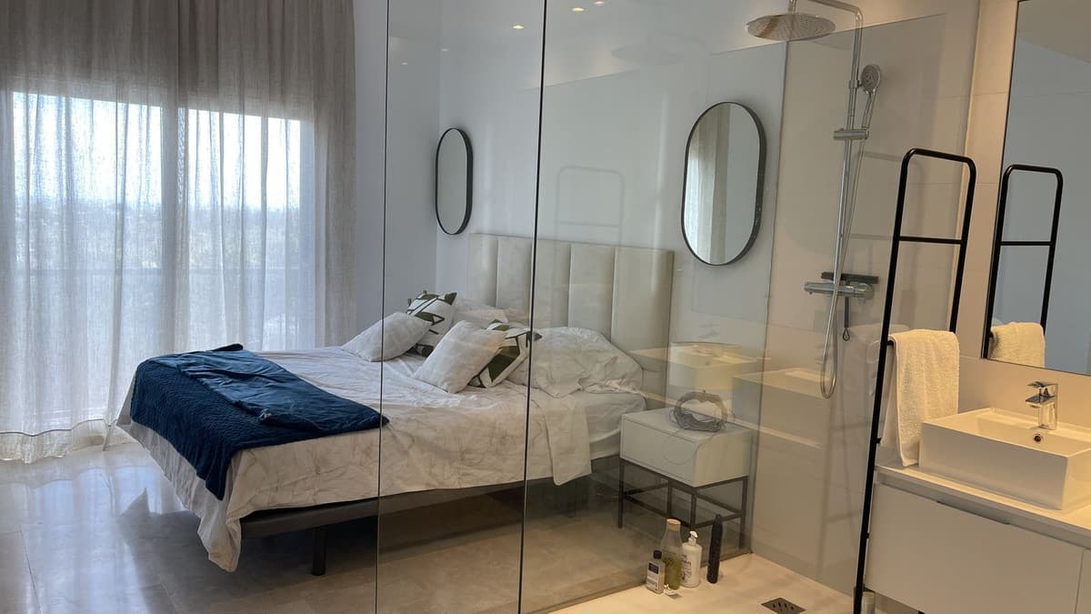 Middle Floor Apartment in El Paraiso — photo 8 of 10