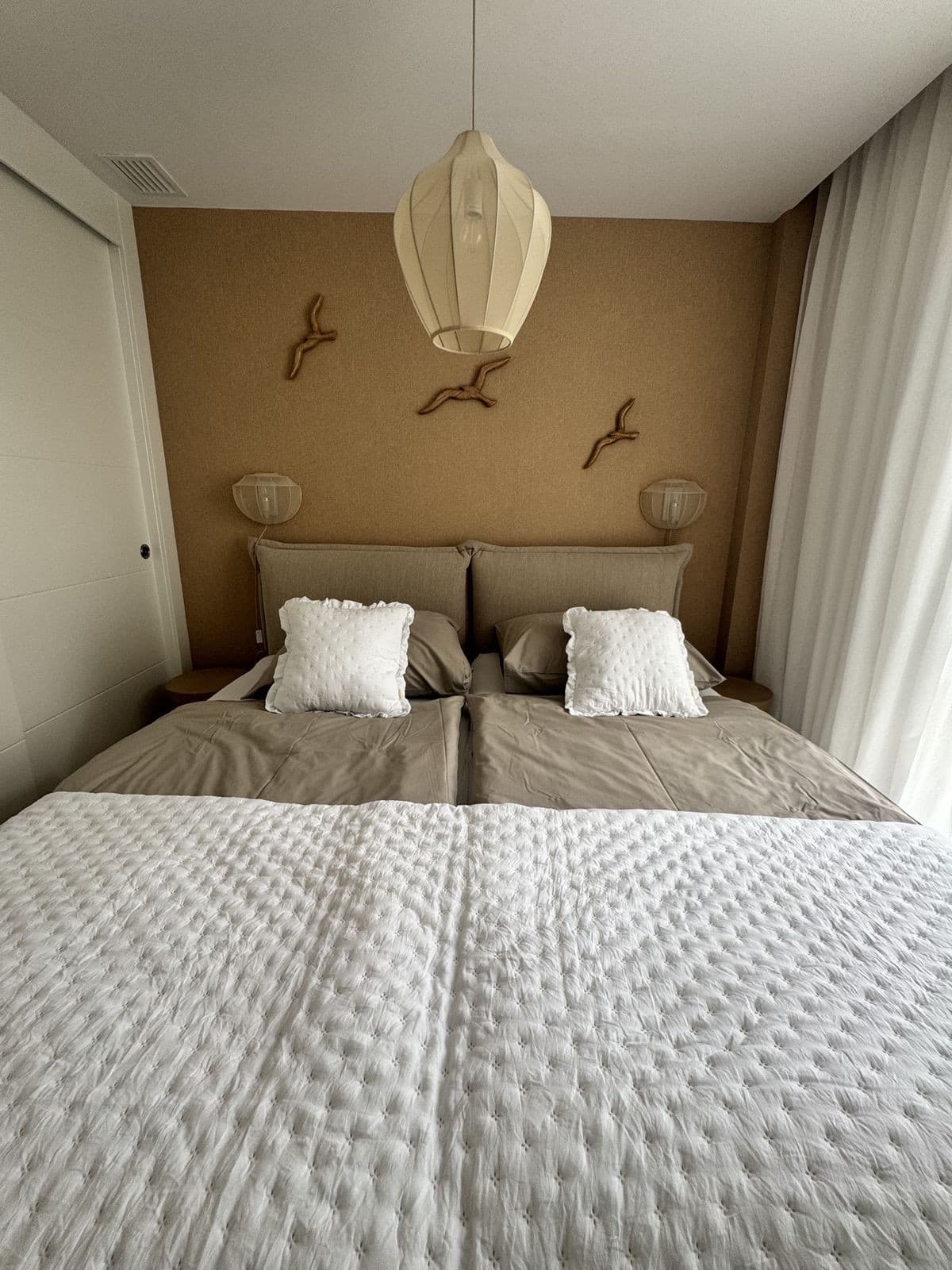 Middle Floor Apartment in Elviria — photo 9 of 10