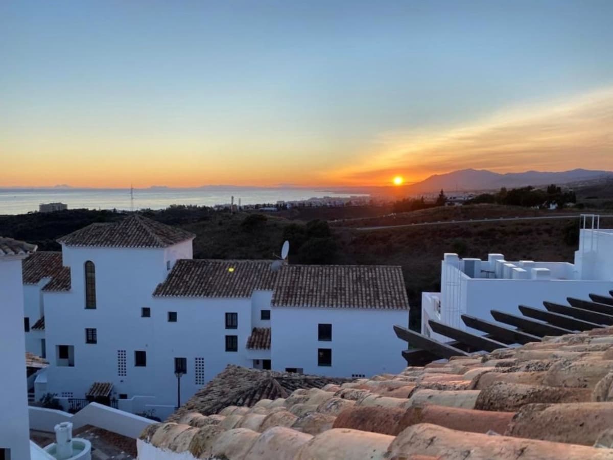 Penthouse in Altos de los Monteros — photo 1 of 10