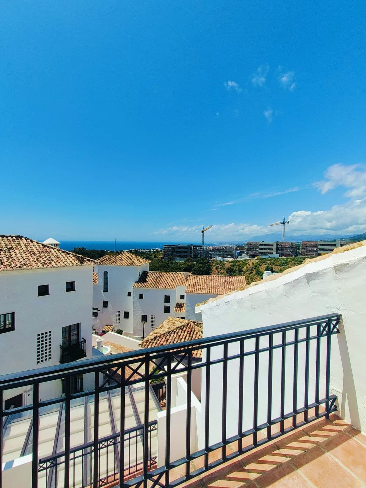 Penthouse in Altos de los Monteros — photo 2 of 10