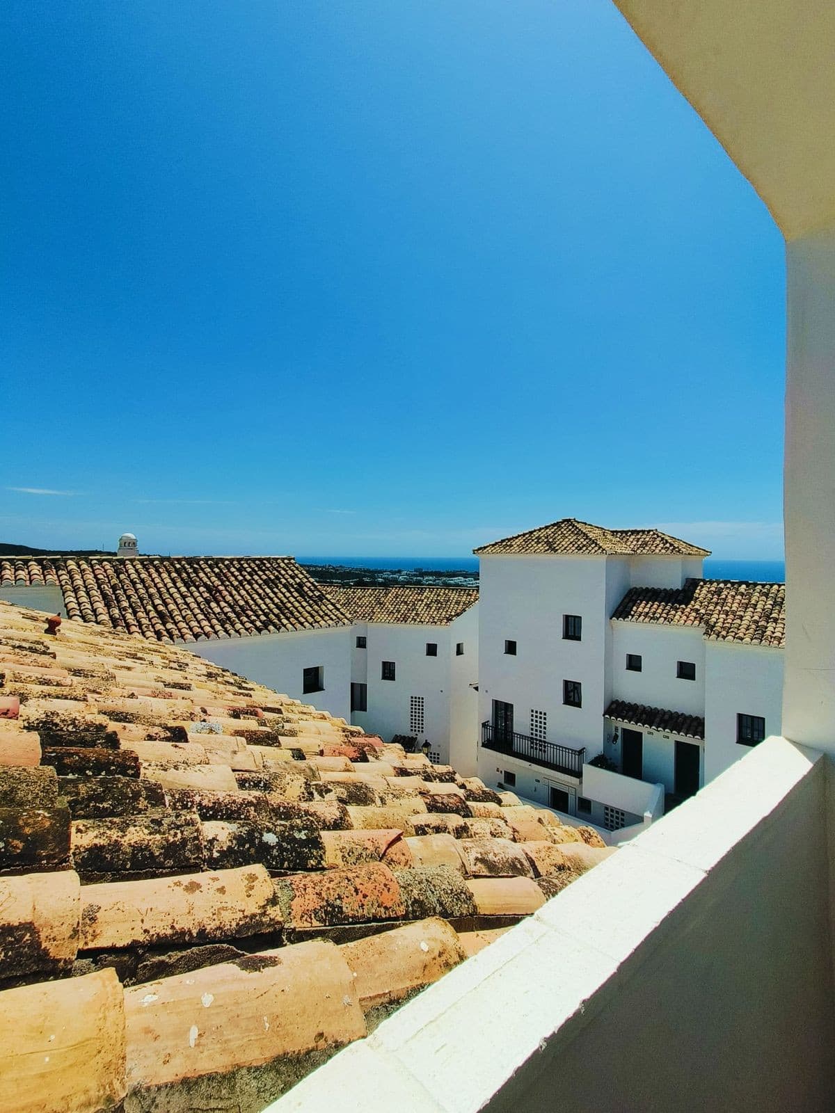 Penthouse in Altos de los Monteros — photo 3 of 10