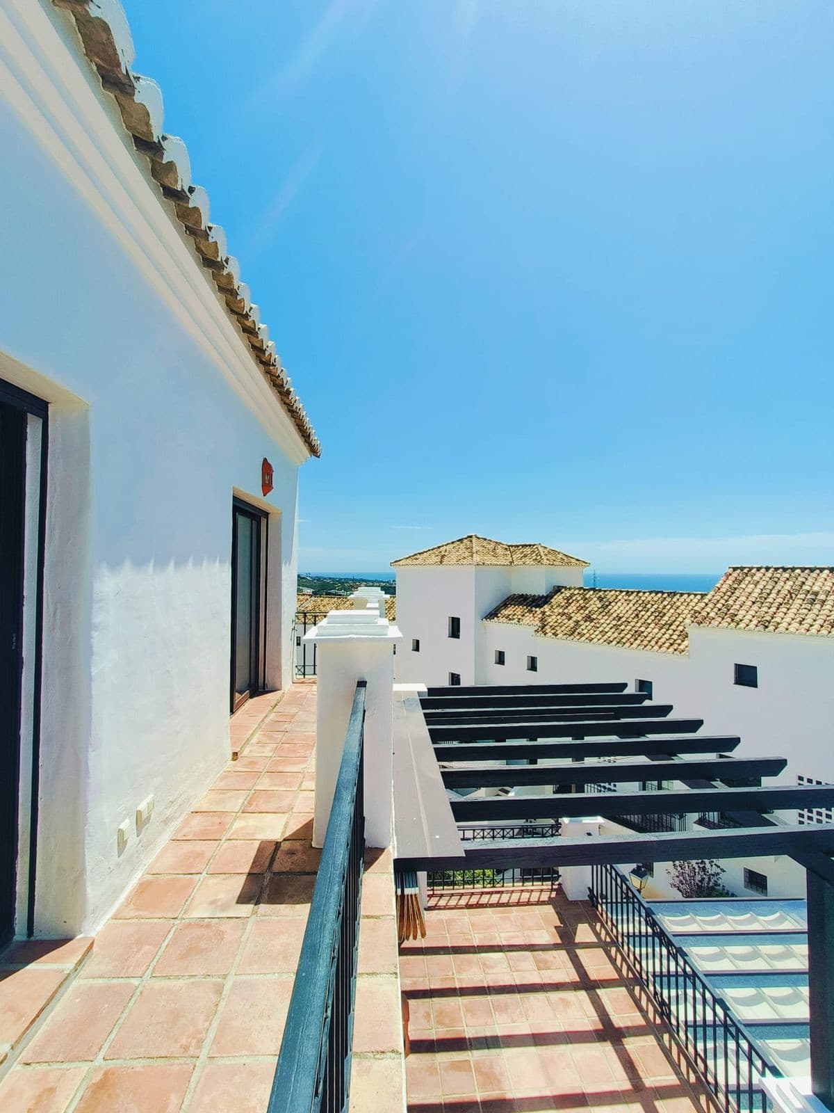 Penthouse in Altos de los Monteros — photo 6 of 10