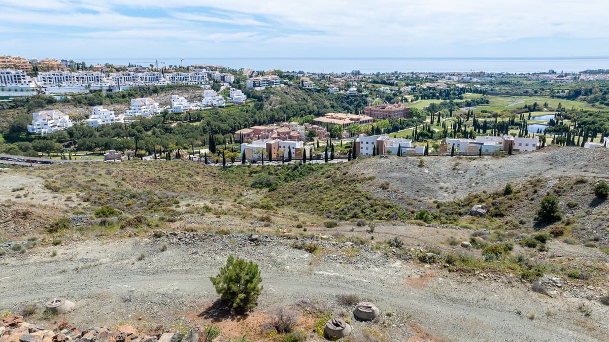 Residential Plot in Benahavís — photo 3 of 10