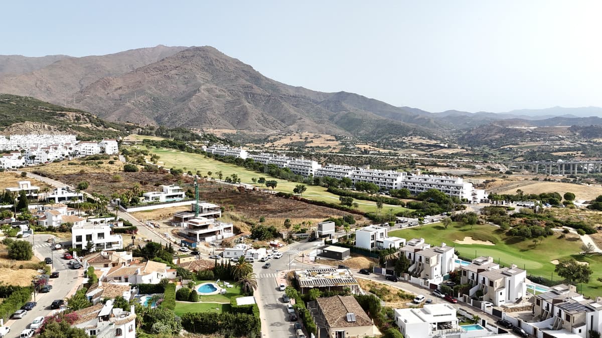 Land in Estepona — photo 7 of 7