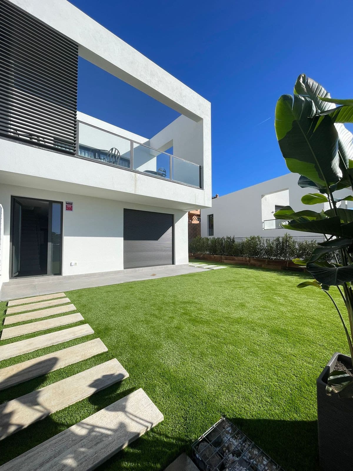 Semi-Detached House in Riviera del Sol — photo 3 of 10