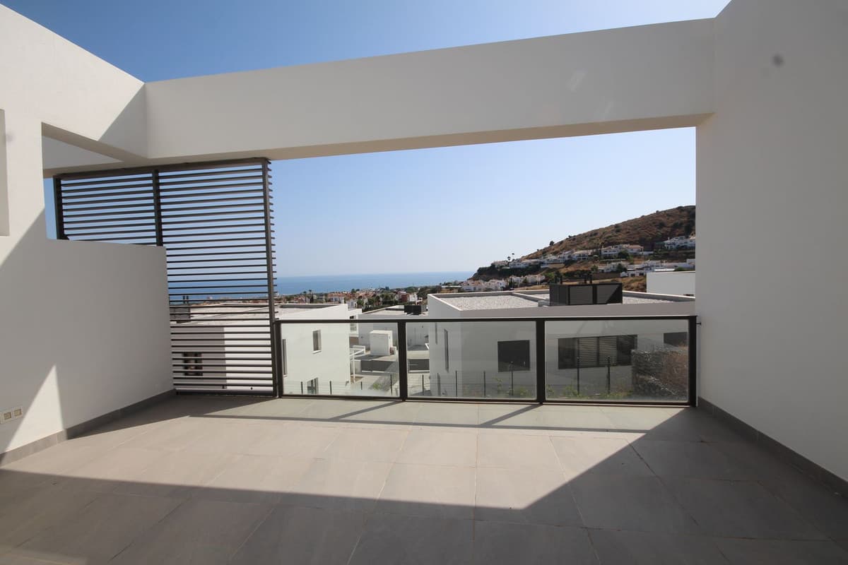 Semi-Detached House in Riviera del Sol — photo 8 of 10