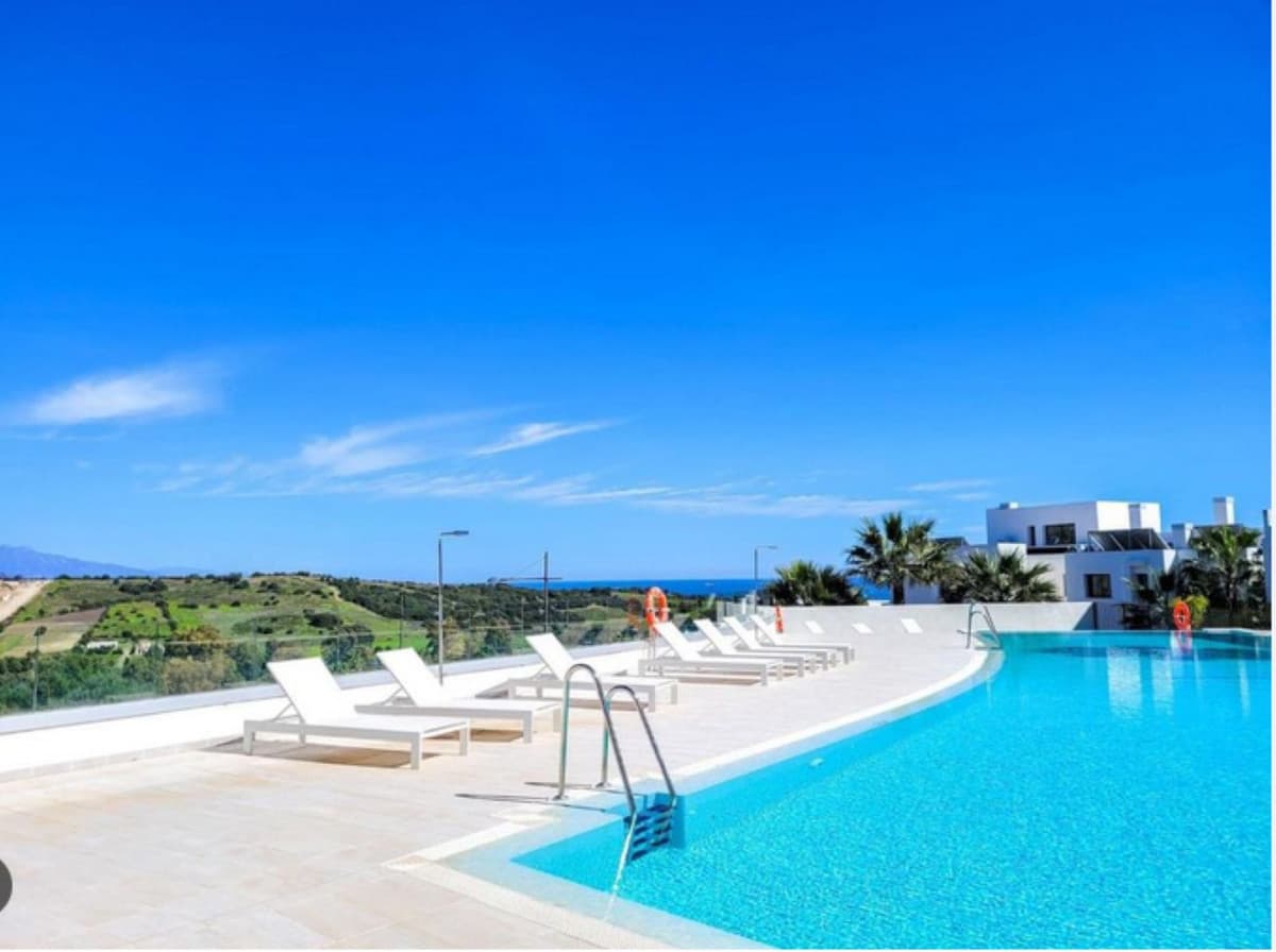 Penthouse in Estepona — photo 3 of 10