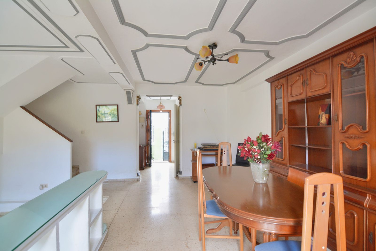 Townhouse in Fuengirola — photo 6 of 10