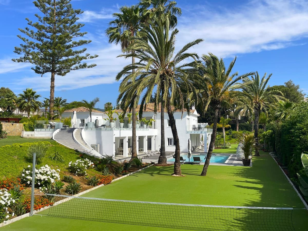 Detached Villa in Atalaya — photo 2 of 10