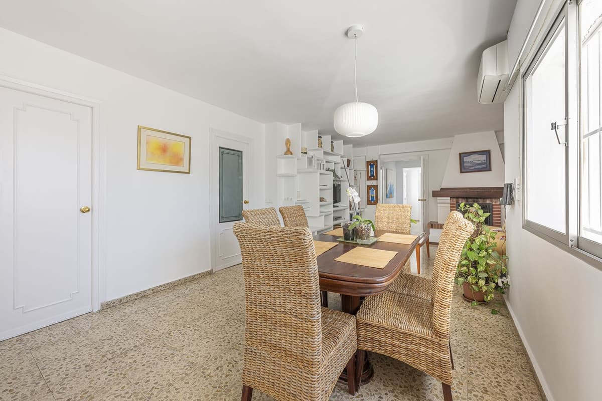 Penthouse in San Pedro de Alcántara — photo 4 of 10