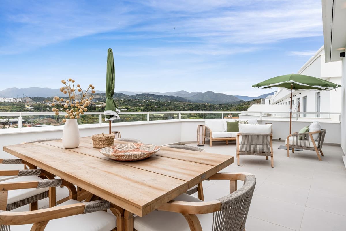Penthouse in Cancelada — photo 1 of 10