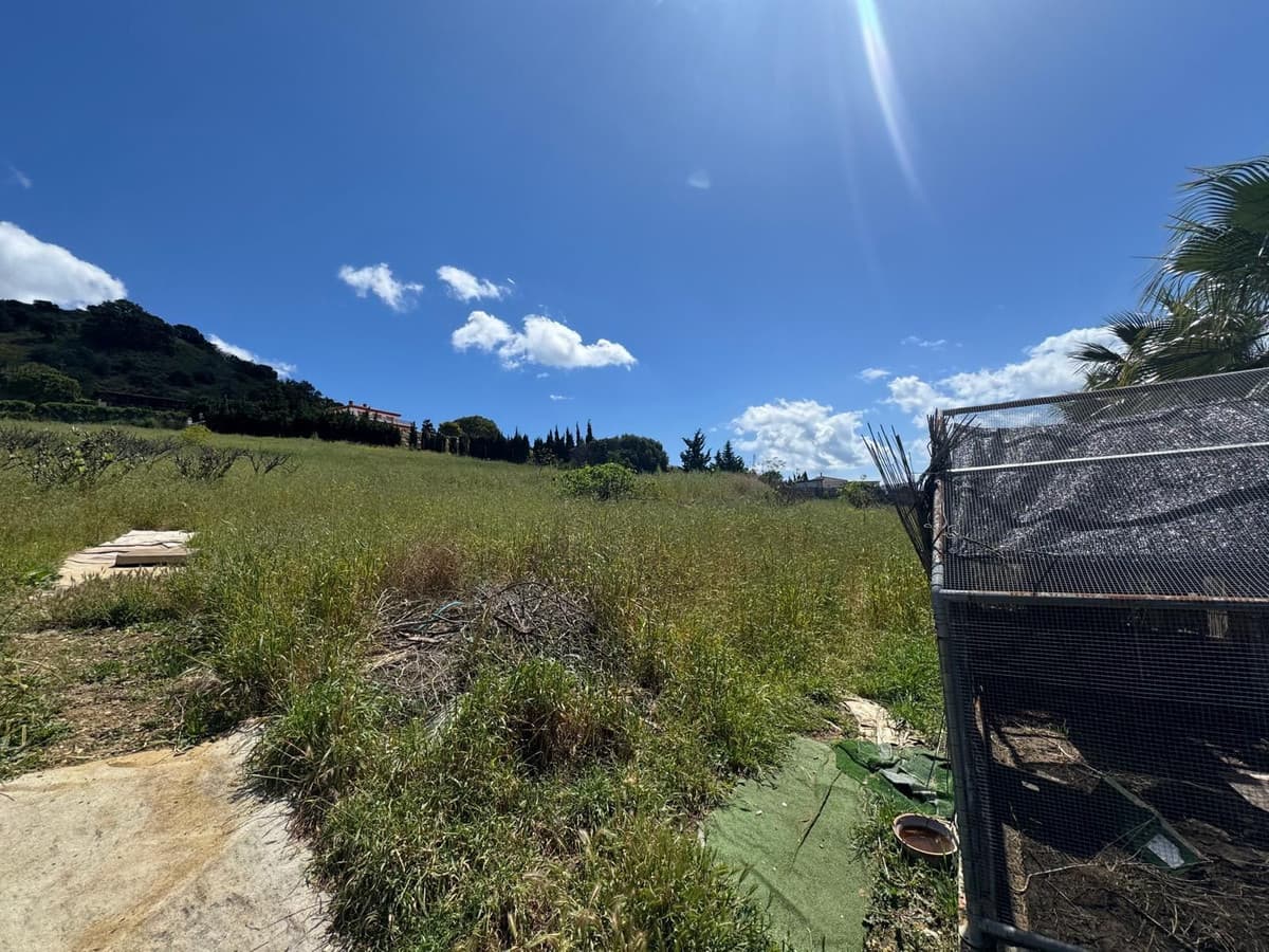 Residential Plot in Estepona — photo 2 of 3