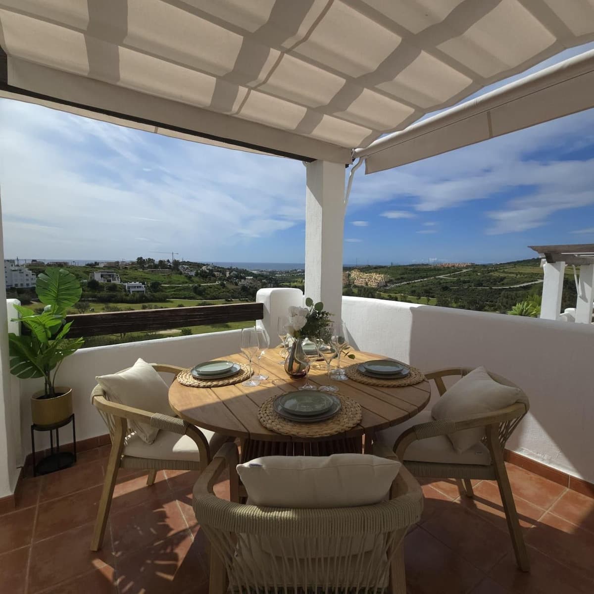 Middle Floor Apartment in Valle Romano — photo 1 of 10