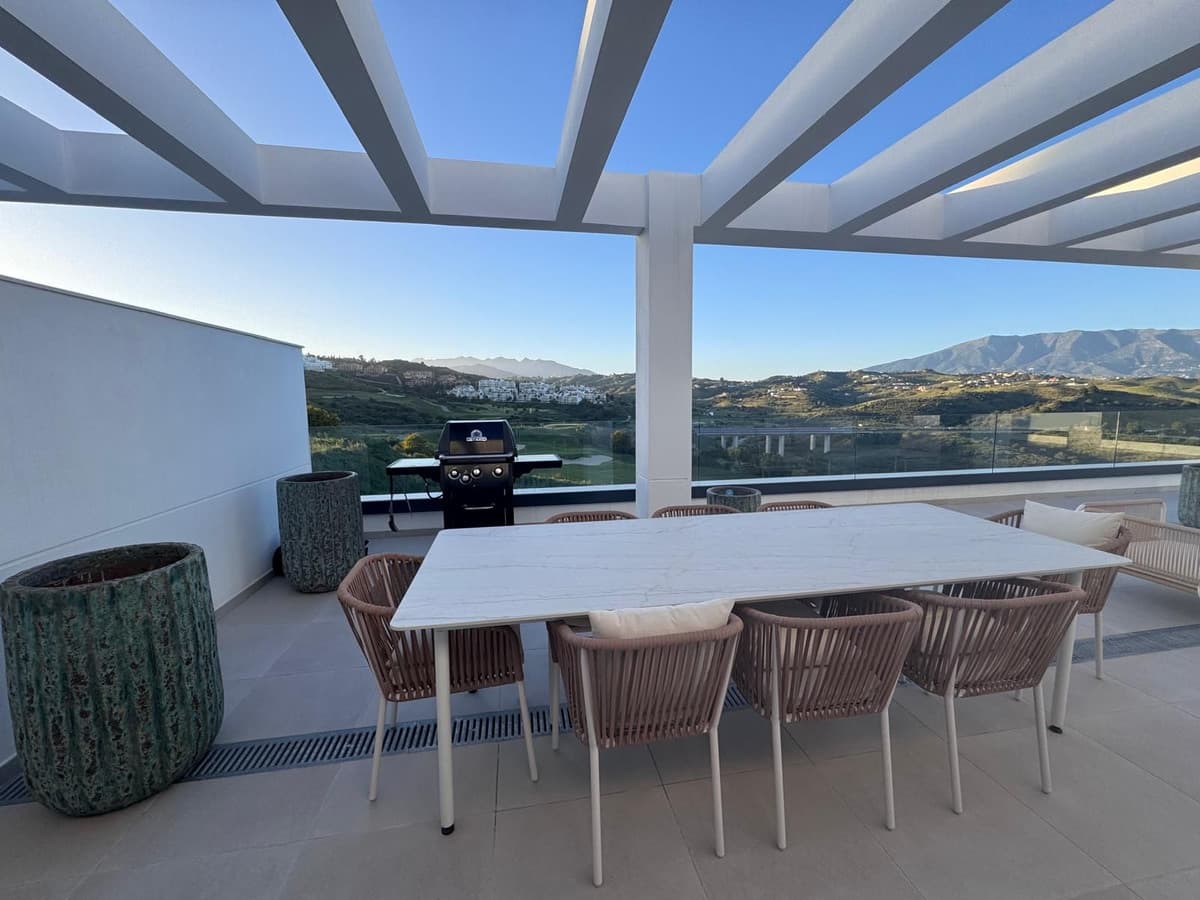 Penthouse in La Cala de Mijas — photo 2 of 10
