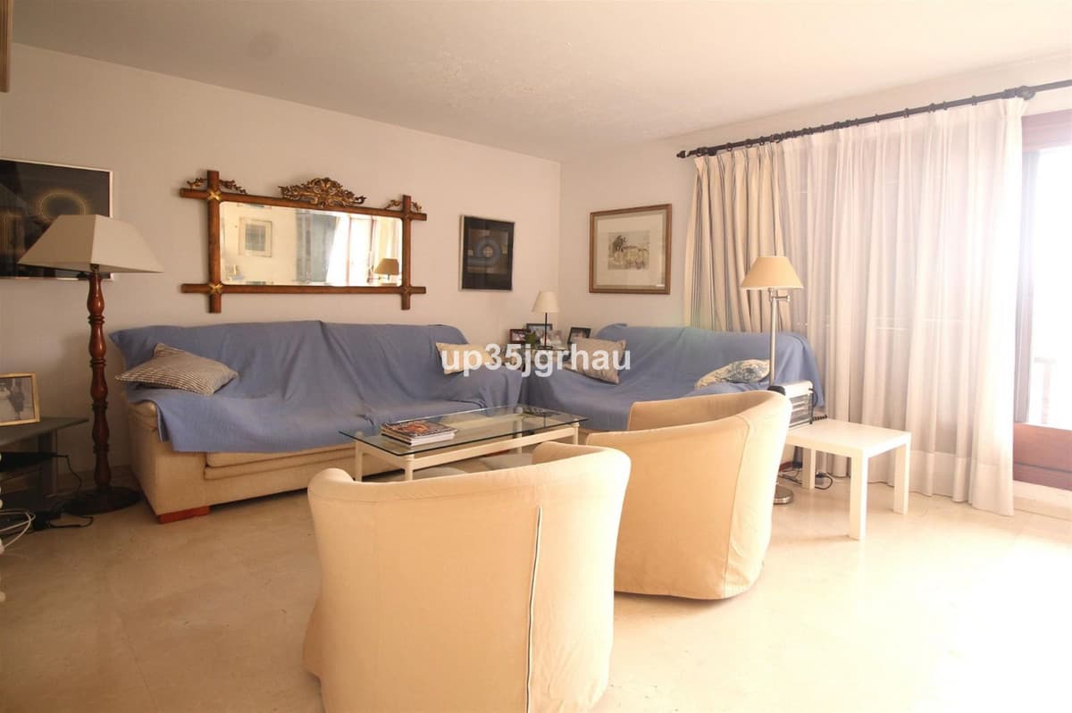 Penthouse in Estepona — photo 6 of 10