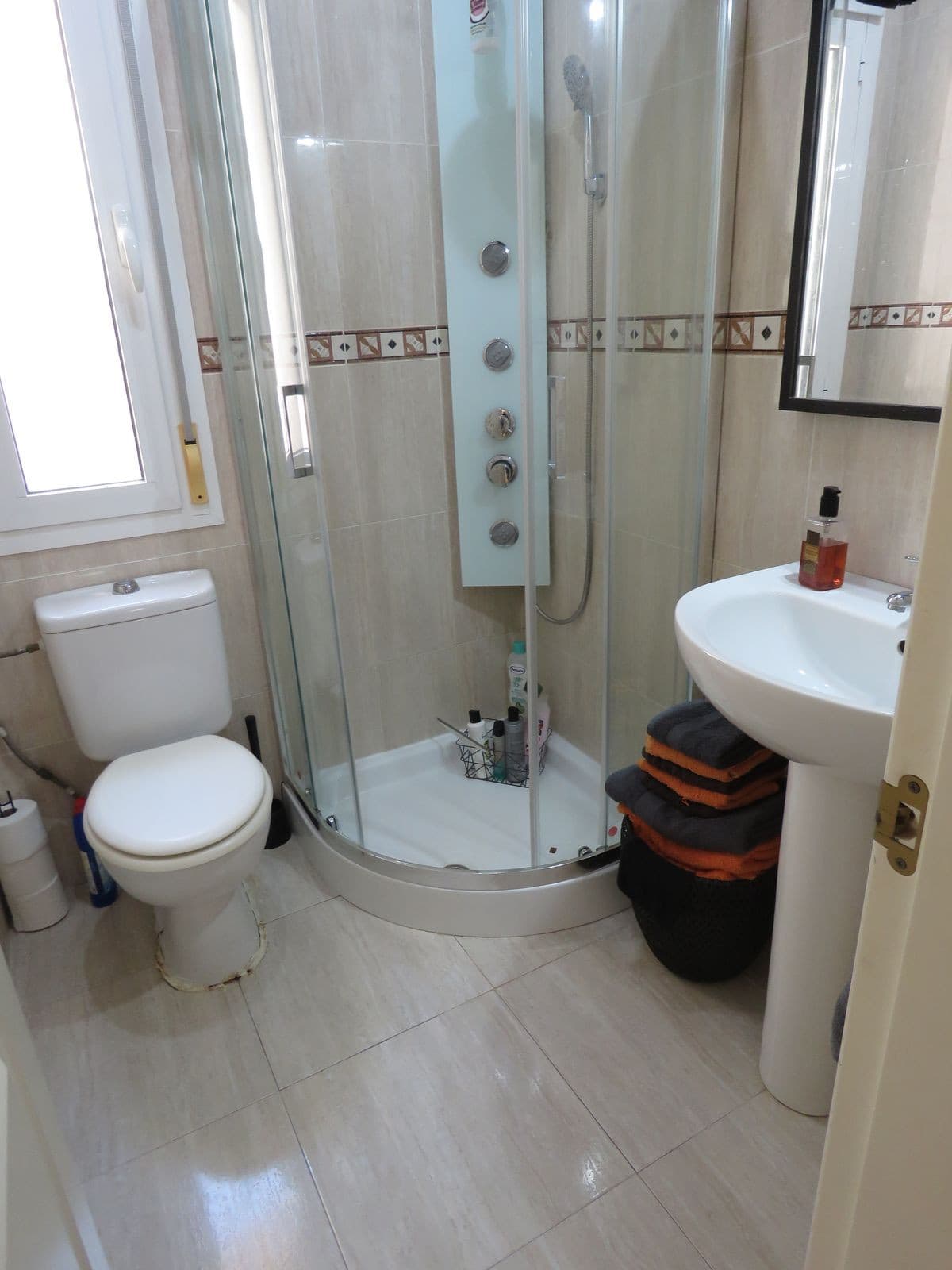 Detached Villa in Alhaurín el Grande — photo 3 of 10