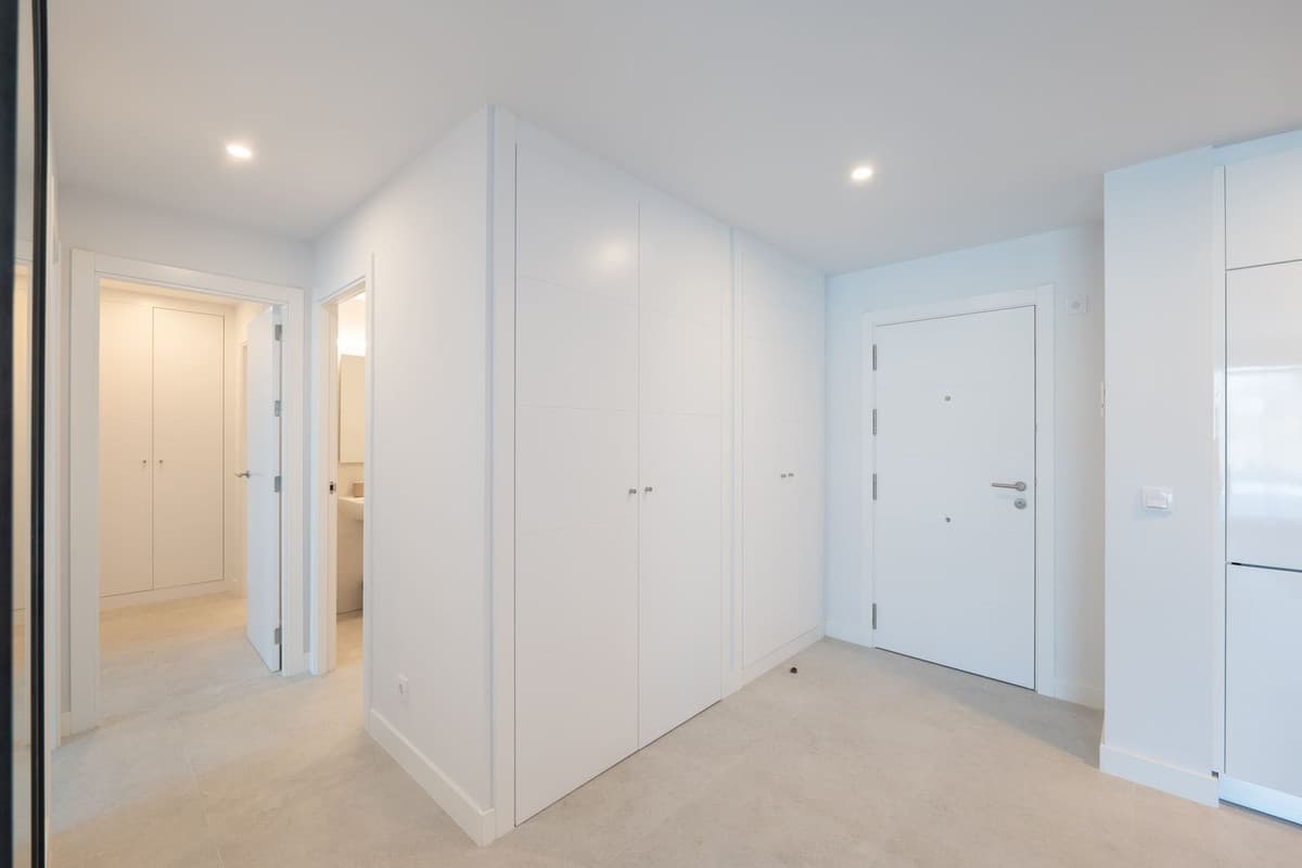 Middle Floor Apartment in Estepona — photo 8 of 10
