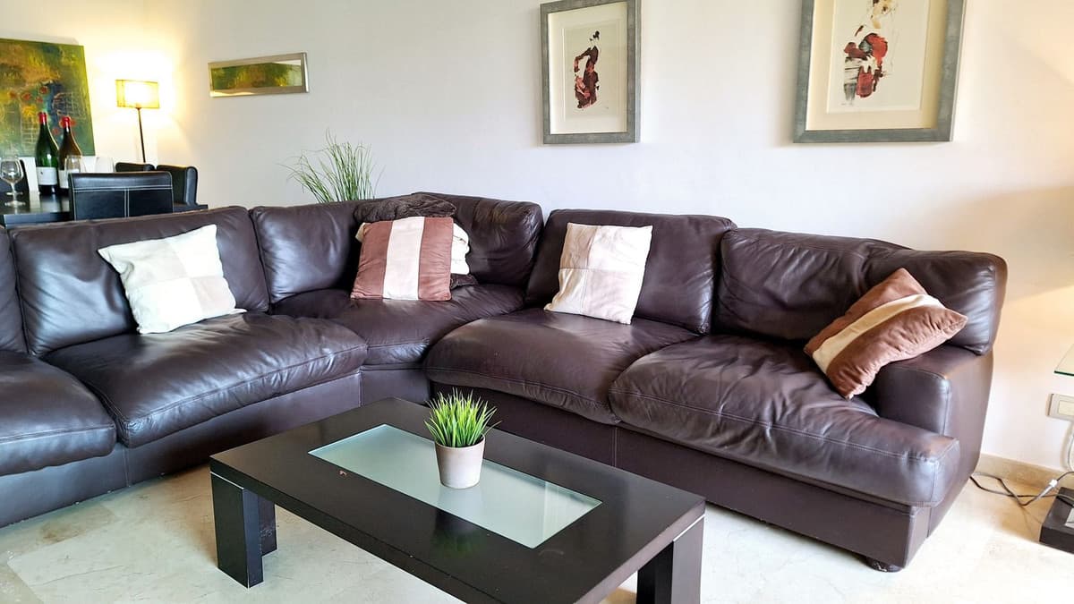 Ground Floor Apartment in La Duquesa — photo 9 of 10